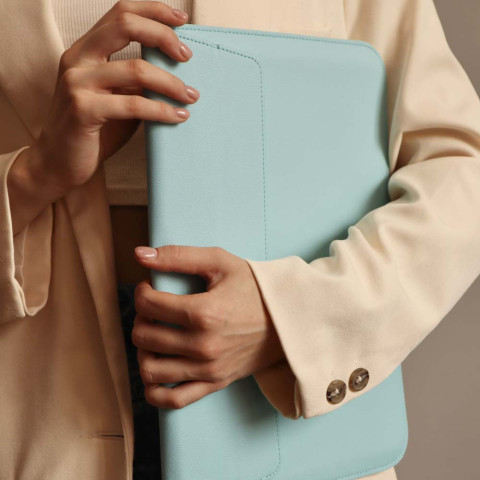 Чохол-папка Leather Sleeve для MacBook Air 13.6" 2022 (M2) Sky blue